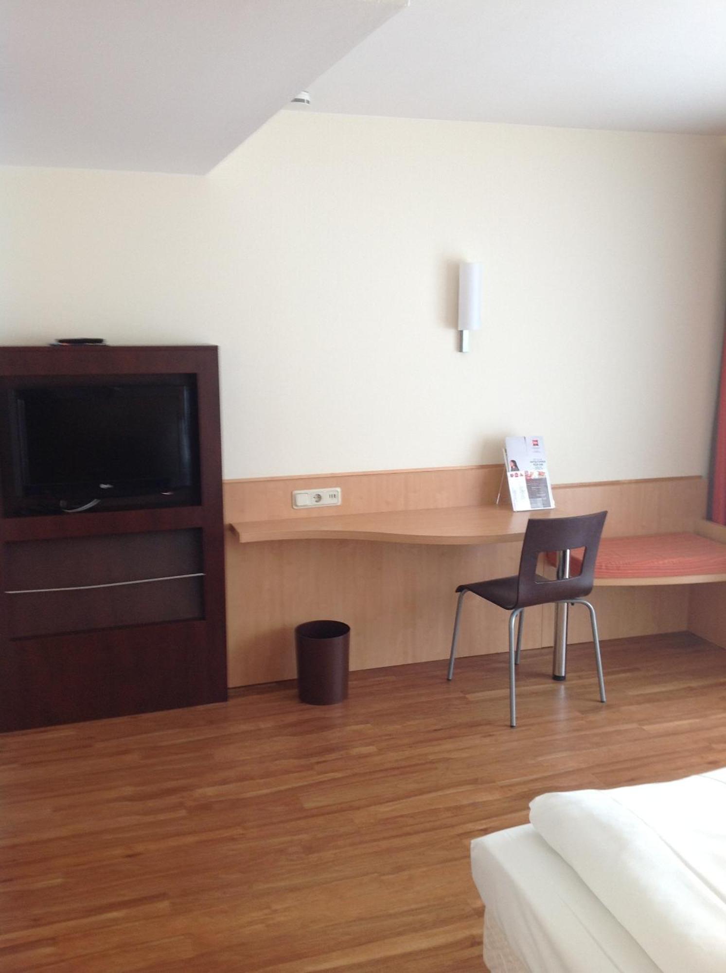 Saar City Hotel Saarbrücken Cameră foto