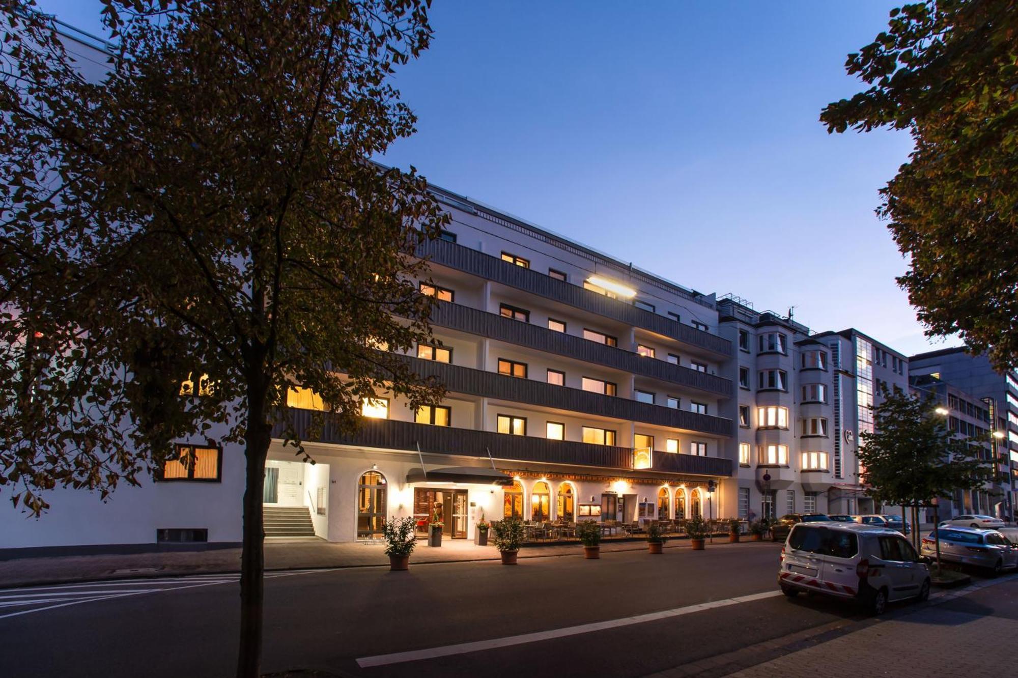 Saar City Hotel Saarbrücken Exterior foto