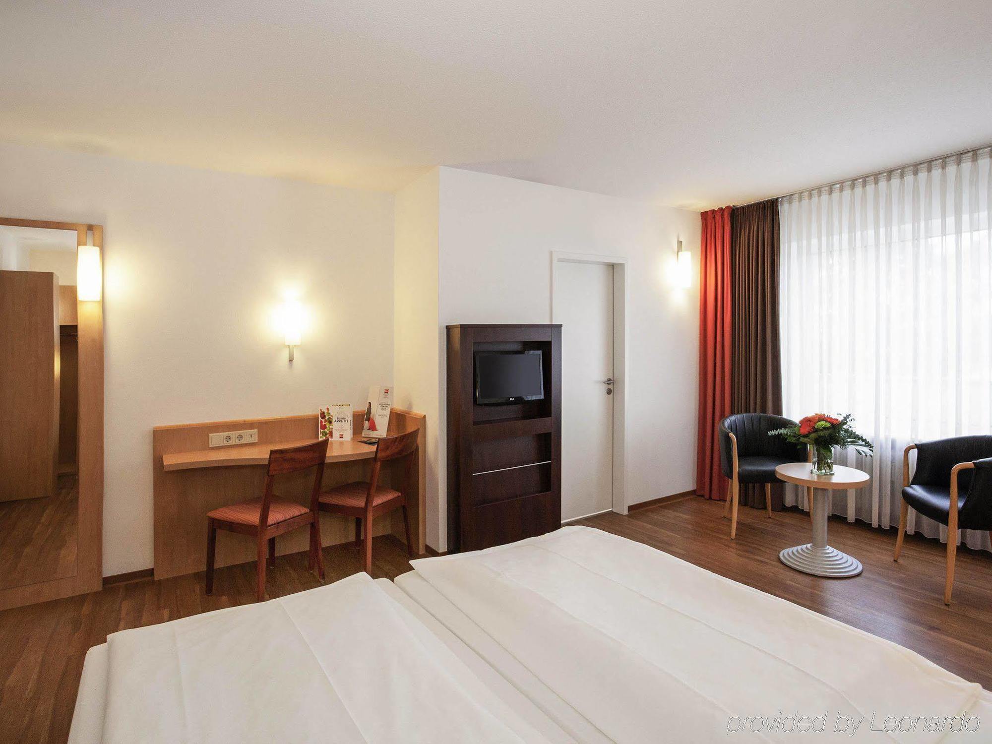 Saar City Hotel Saarbrücken Exterior foto